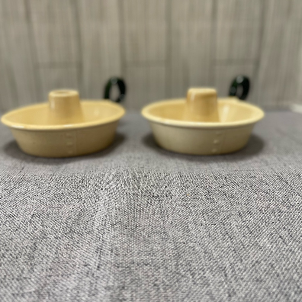 Poppy trail Set of Two Cream Candleholders
